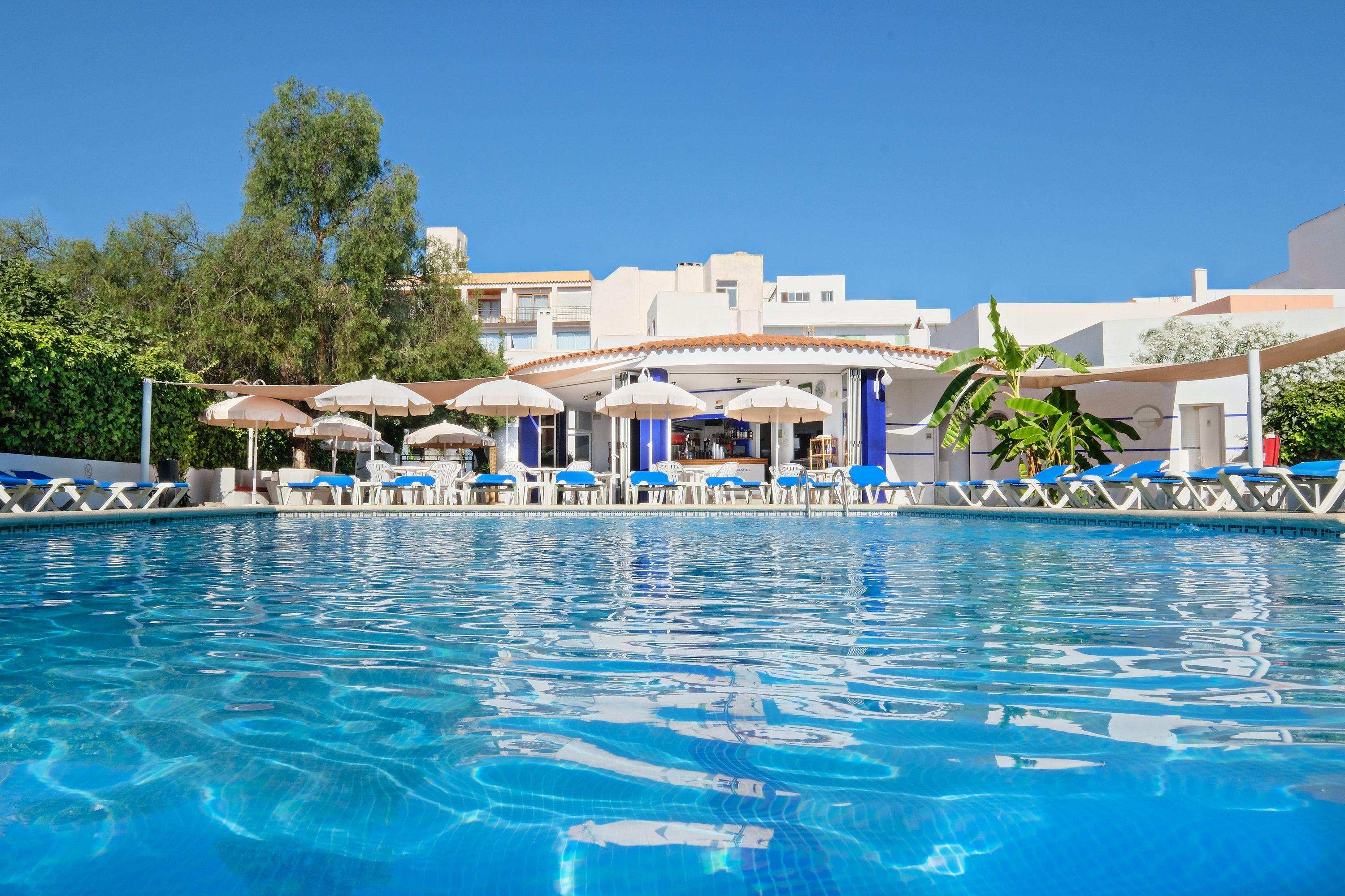 Azuline Hotel Llevant San Antonio  Exterior foto